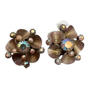 Elegant Floral Earrings